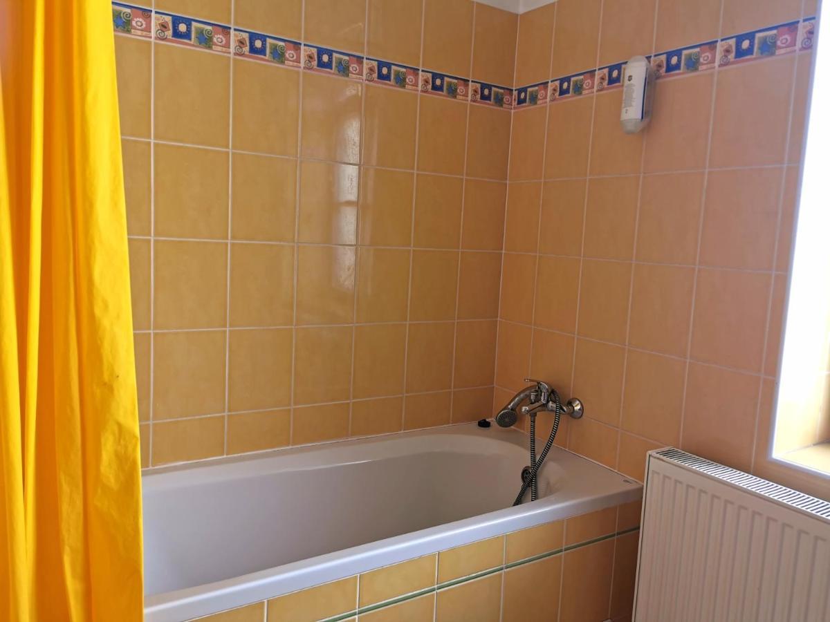 Amandment Aparthotel
