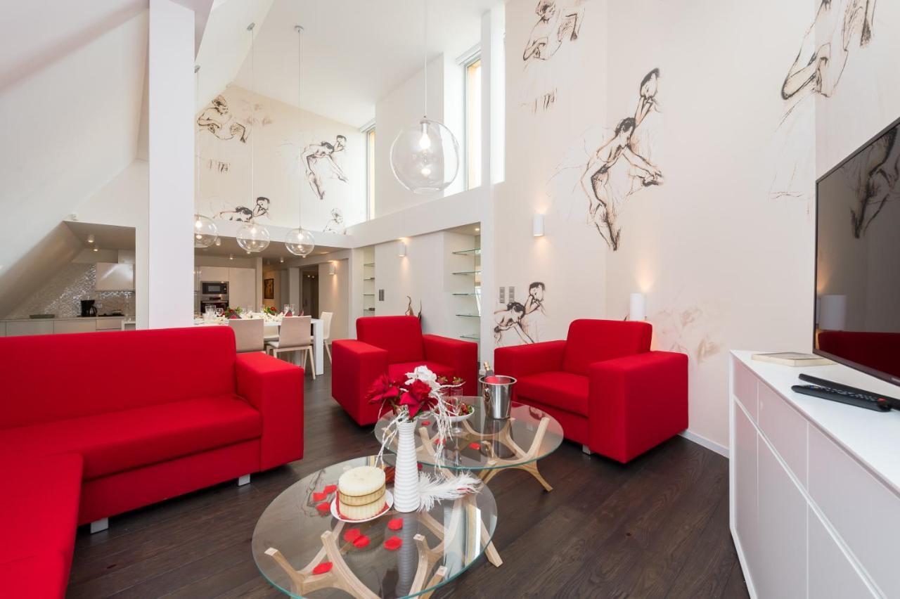 Empirent New Town Apartments