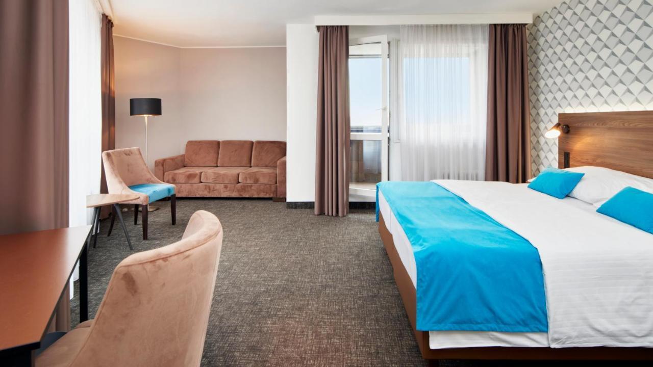 Orea Pyramida 4* Prague