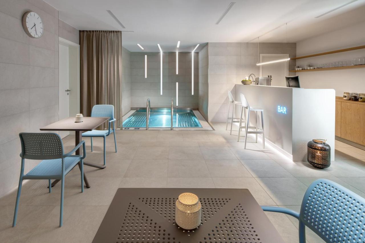 Hotel Mamaison Downtown 4*