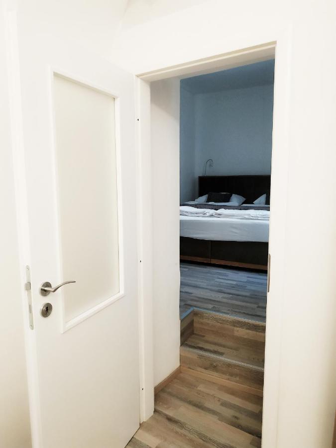 Aparthotel Karlova - Mostecka 10 St Depandance *