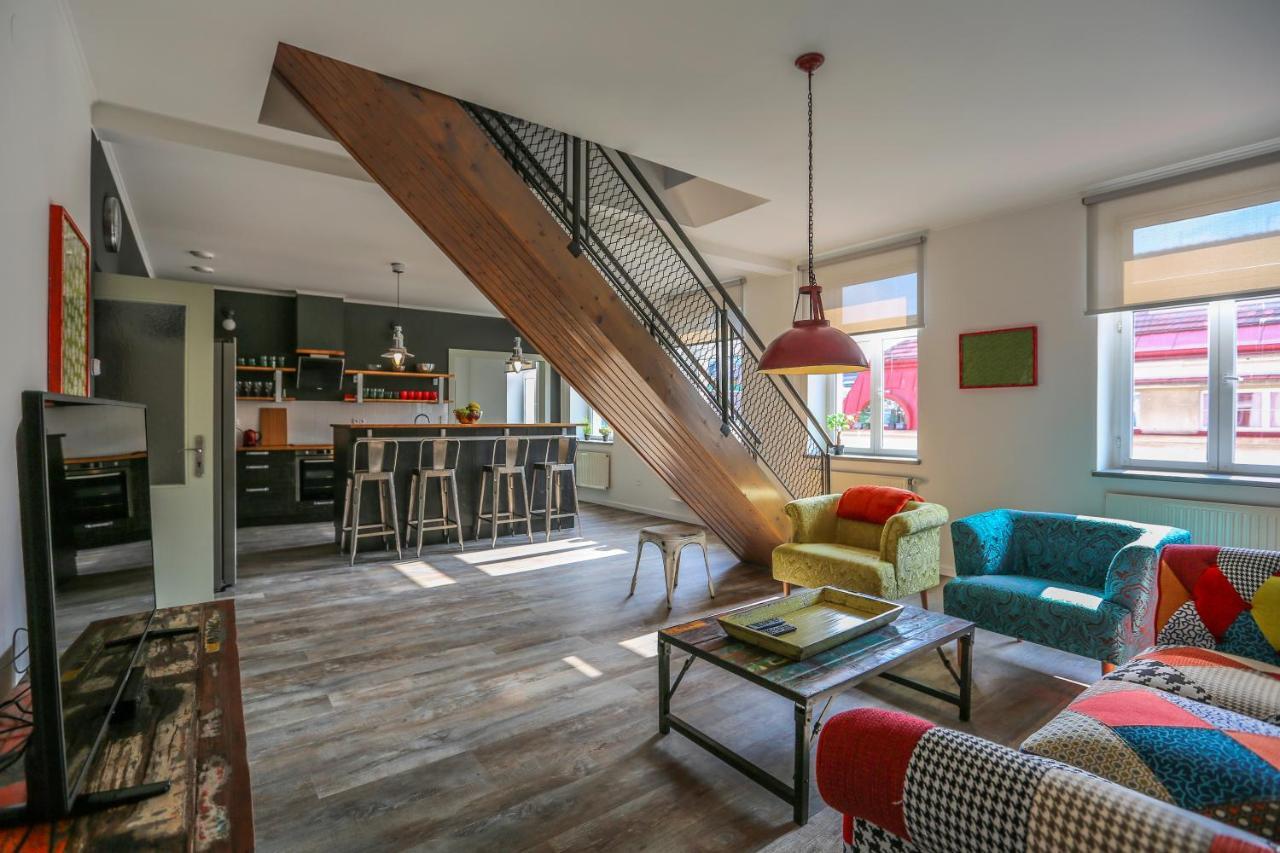 Apartamento Royal Loft Jeseniova For Families And Groups