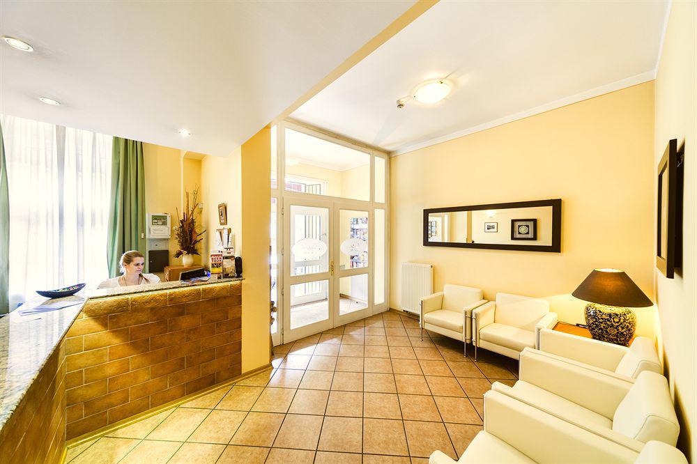 La Madeleine Hotel Prague