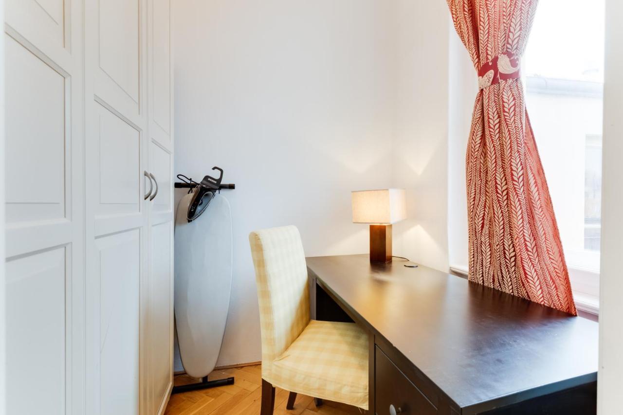 Apartment Old Town Square Royal
