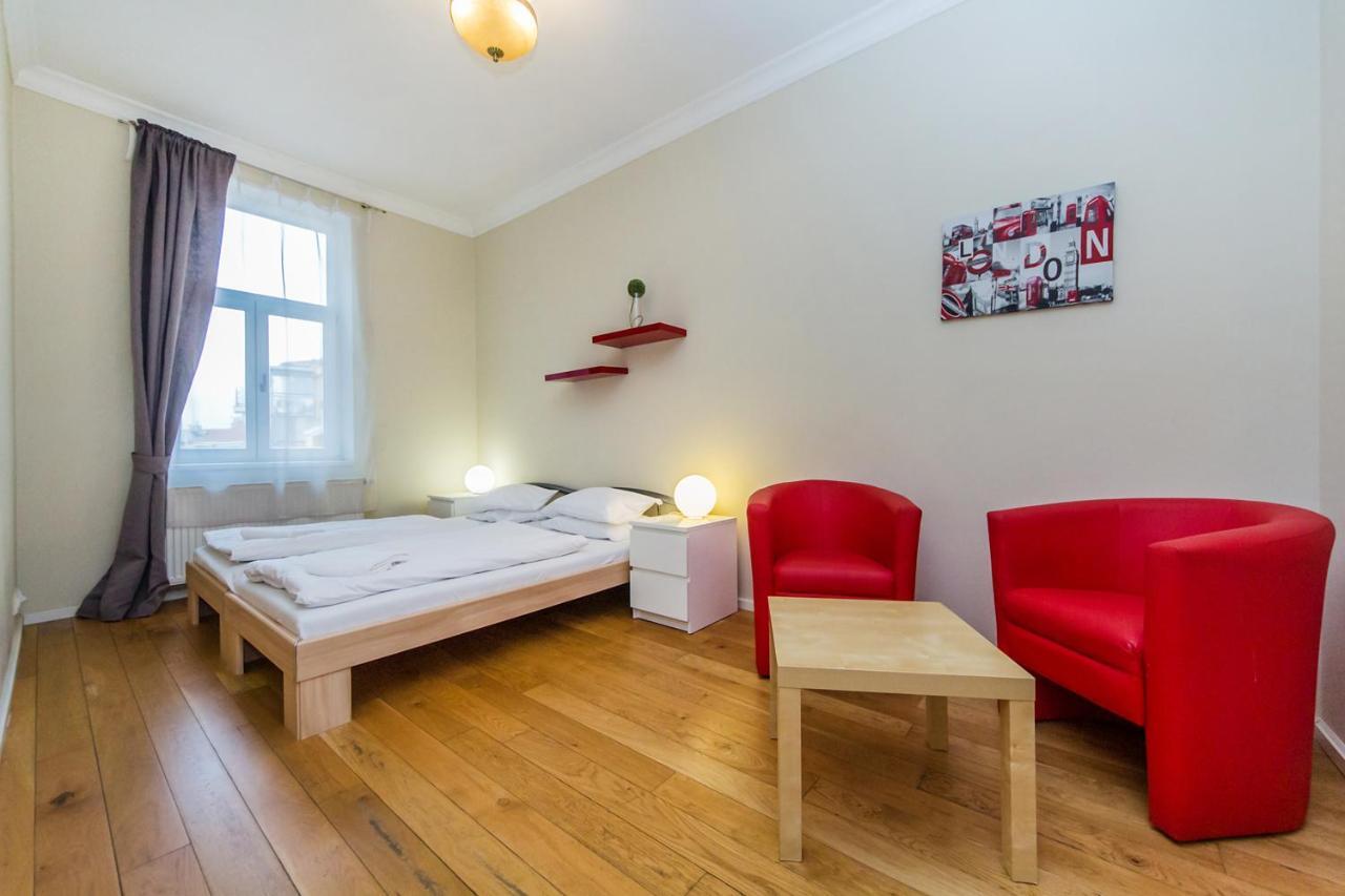 Apartment Visit In