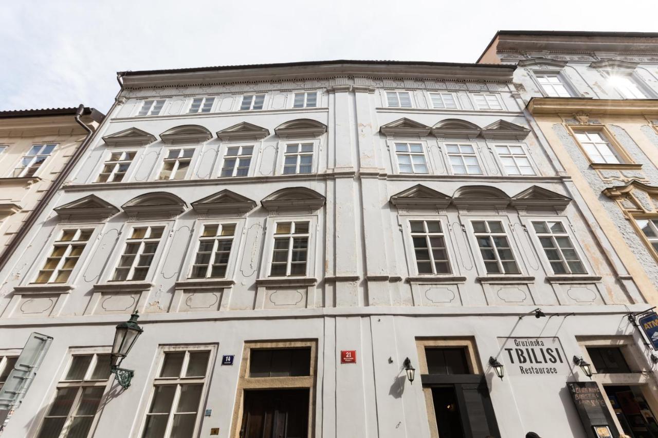 Apartment Charles Bridge Royal - Castle District Prague