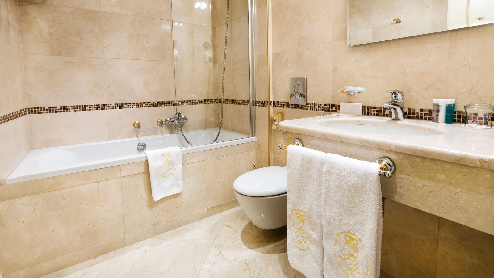 Luxury Family Royal Palace Prag