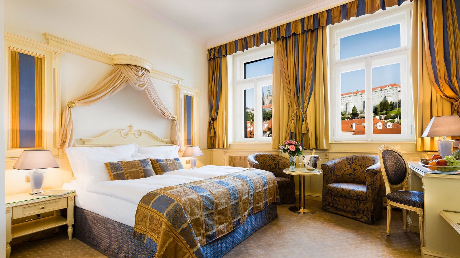 Luxury Family Royal Palace Hotel