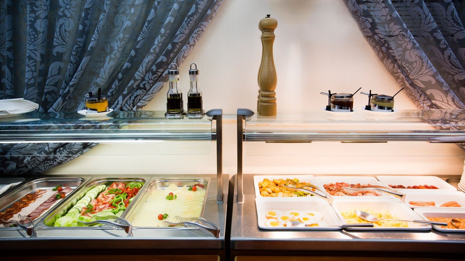 Luxury Family Royal Palace Hotel