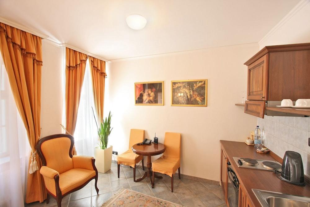 Chateau 9 By Adrez Apartamento