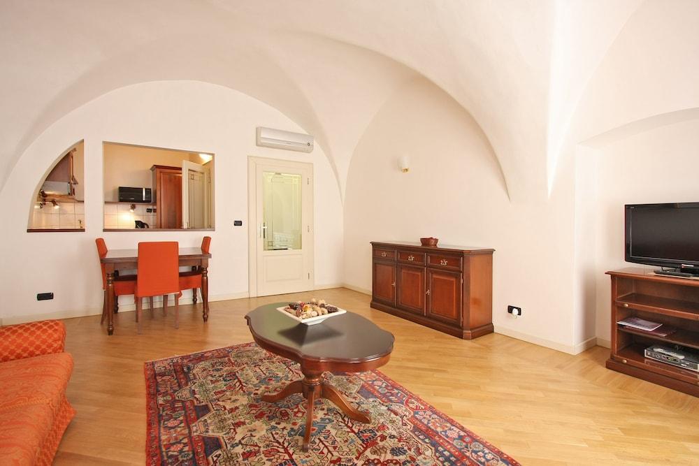 Chateau 9 By Adrez Apartamento Praga