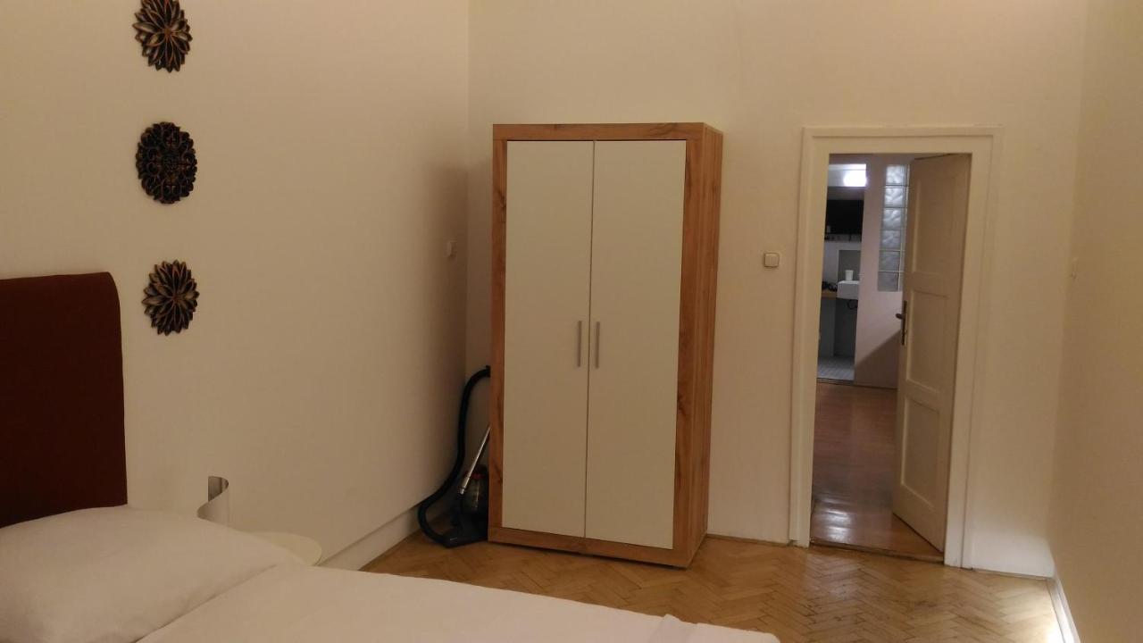 Modern Perlova Apartment *
