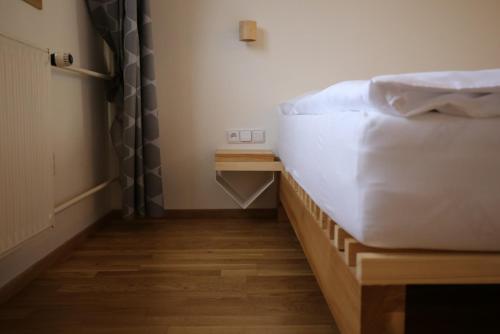 Wolf Hotel 3*