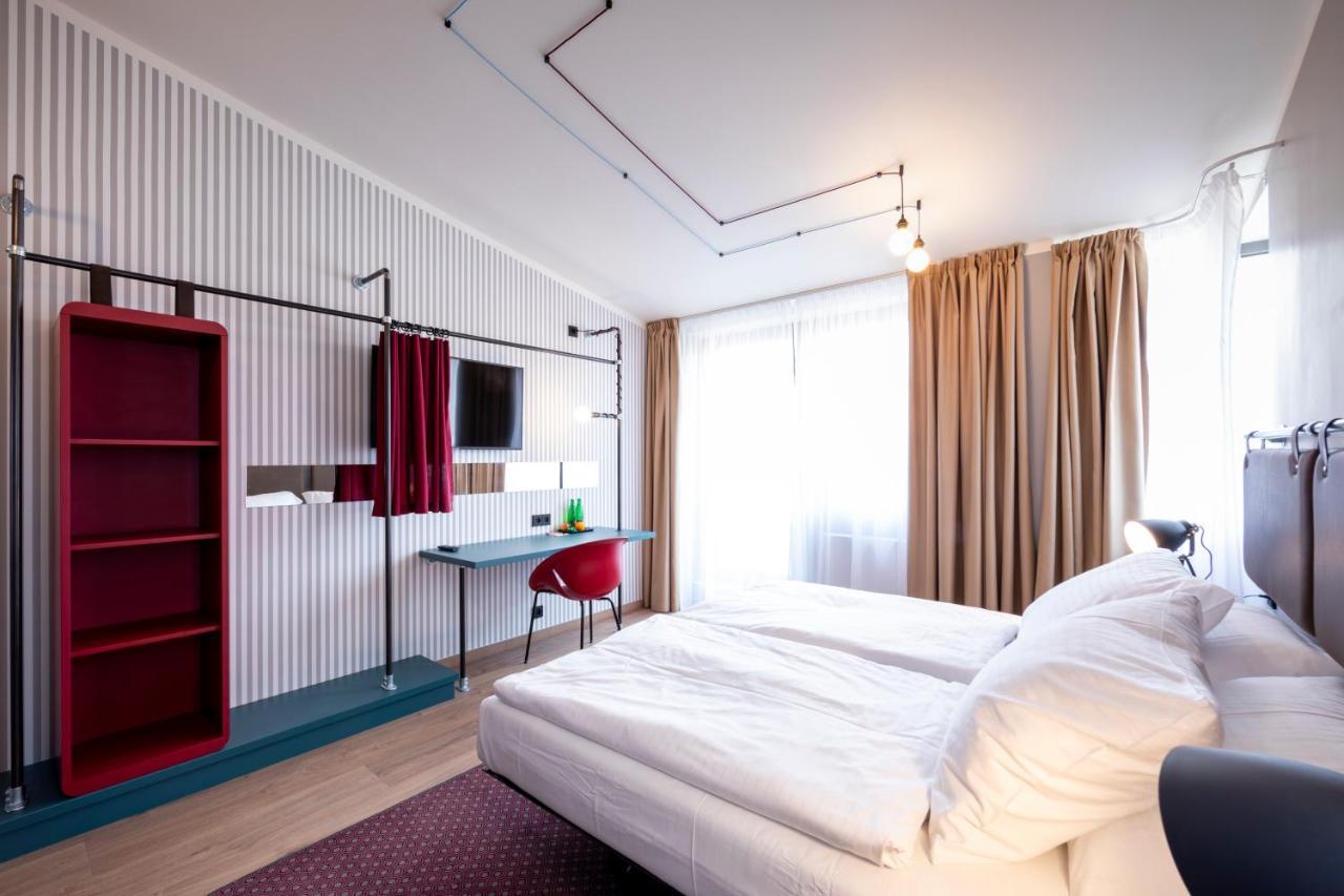 Miss Sophie's Downtown Hotel