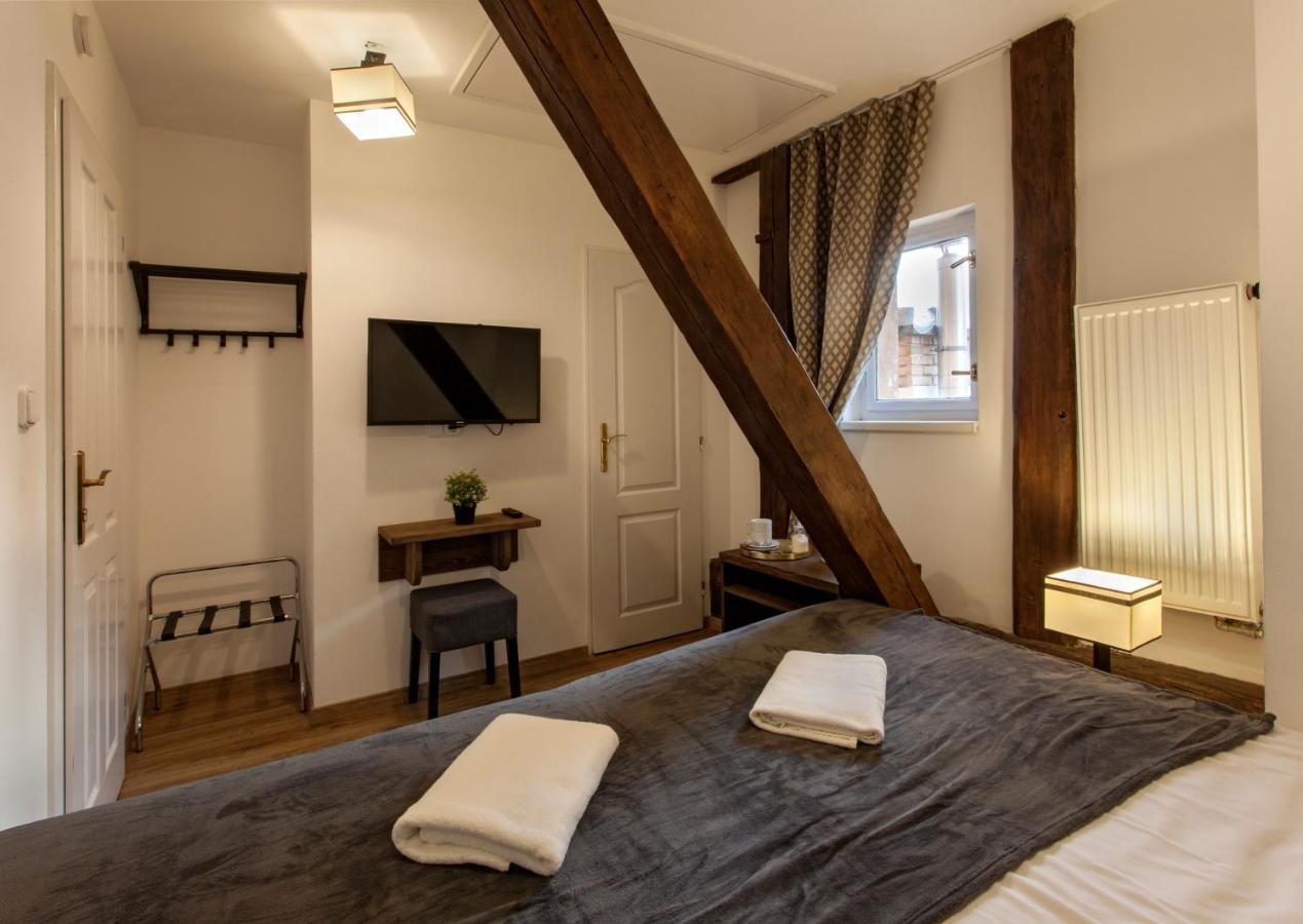 Corto Old Town Otel