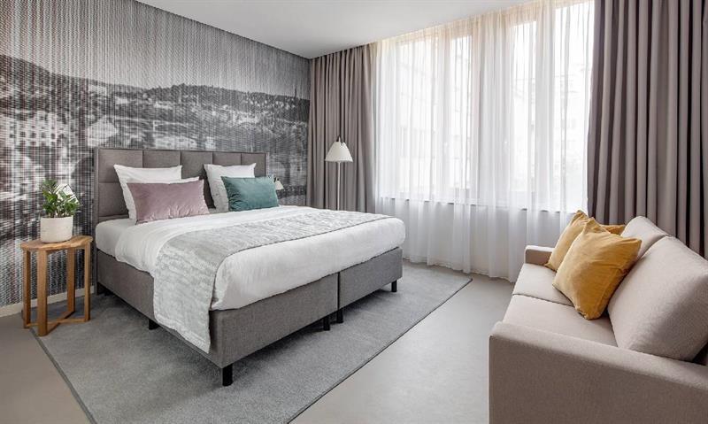 Mamaison Downtown Hotel
