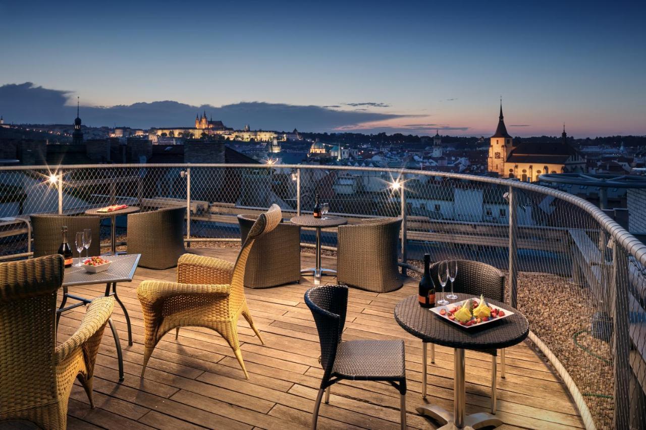 Metropol Design Old Town 4*