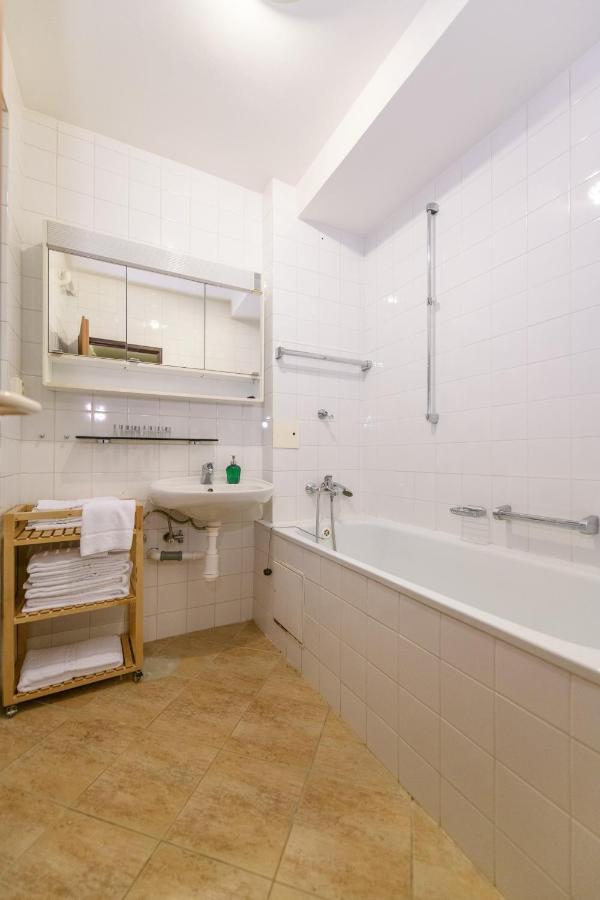 Ruzova Spot Apartment Prague