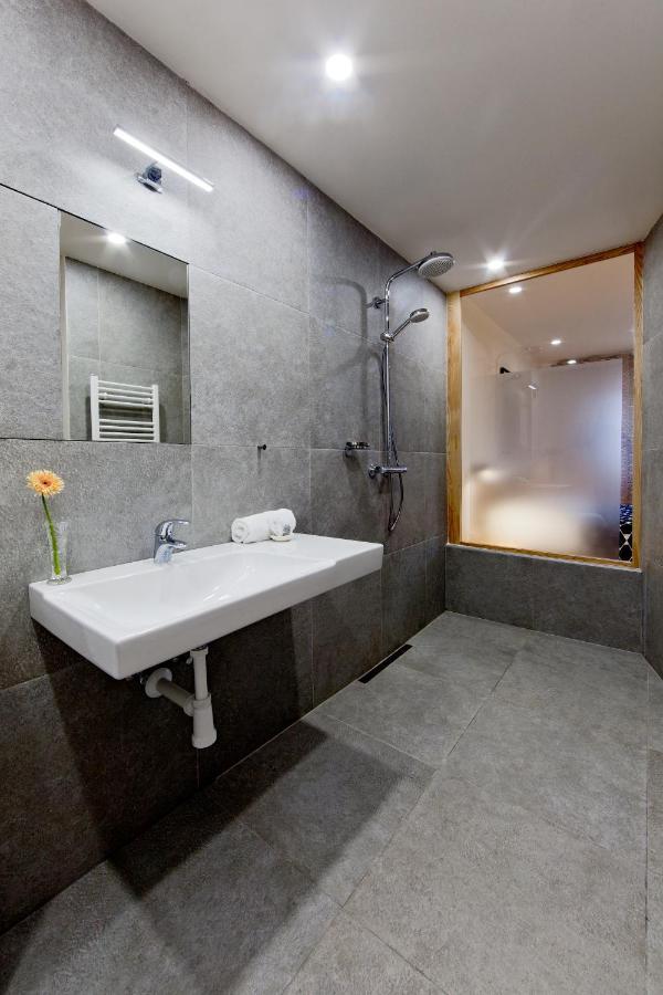 Wolf Hotel 3*
