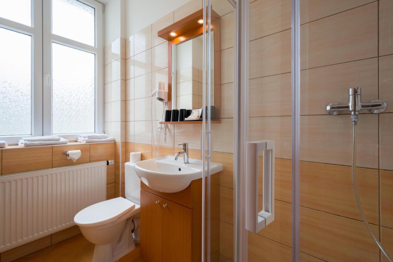 Adeba Hotel 3*
