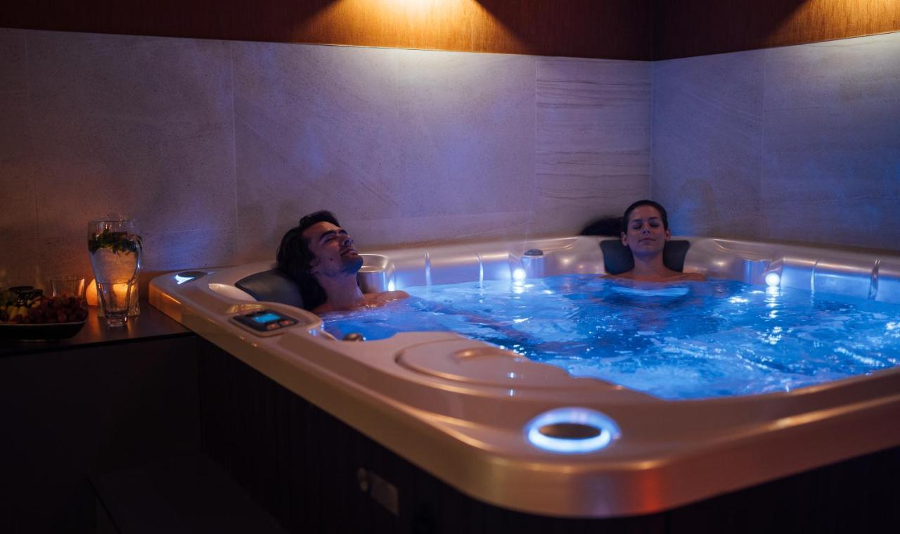 Love hotel Wellness Relax - Luxusni Prague