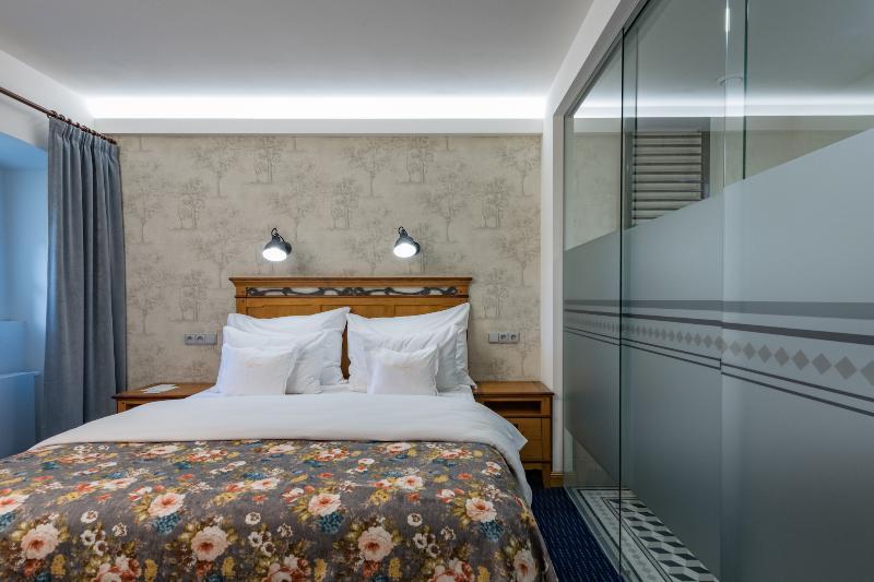 Monastery Garden Hotel 4*