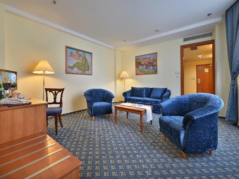 Ramada Centre Hotel Prague