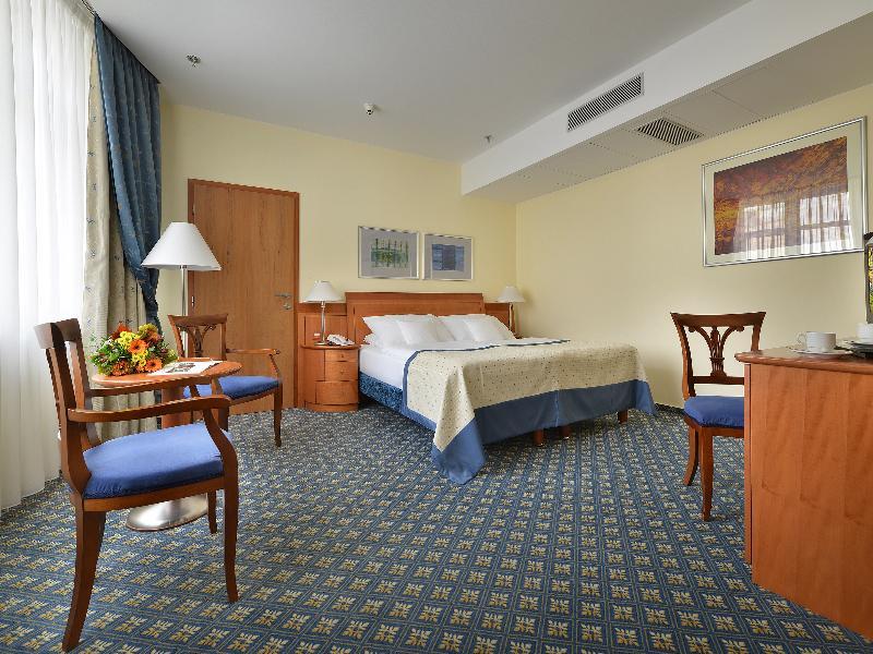 Ramada Centre Prague