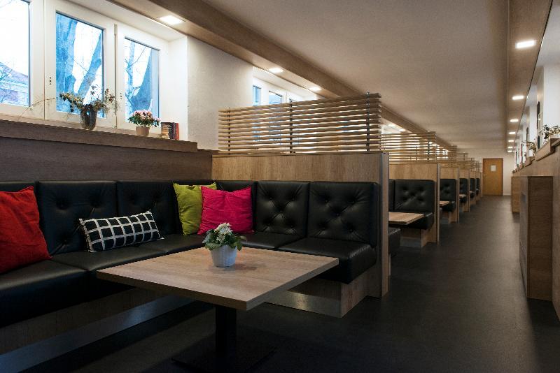University Hotel 2* Prague