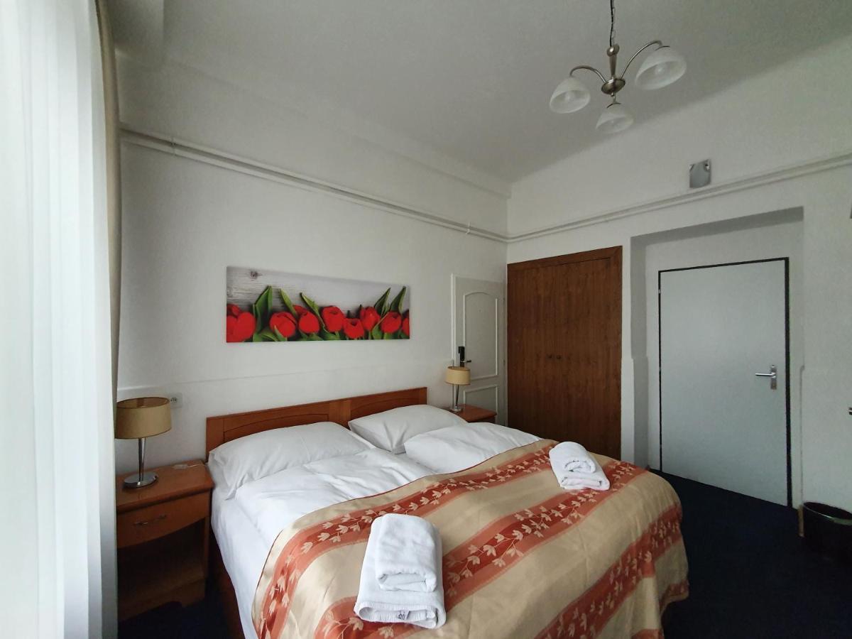 Guest house Jana - Domov Mladeze 2*