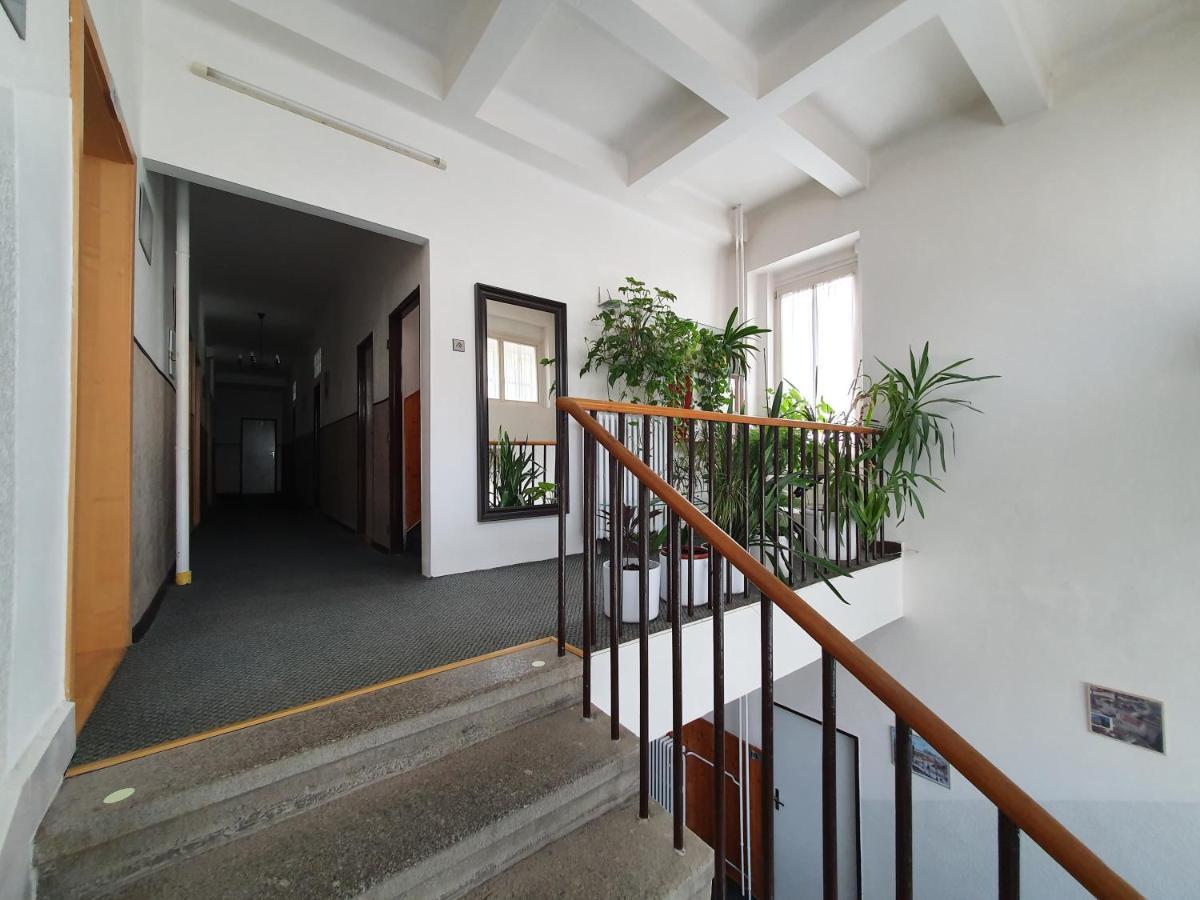Guest house Jana - Domov Mladeze 2*