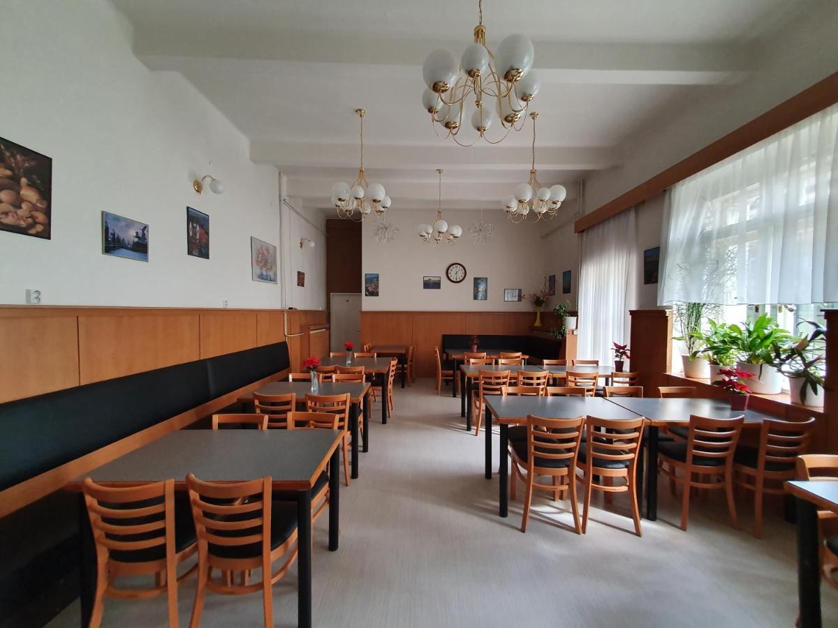 Guest house Jana - Domov Mladeze Prague
