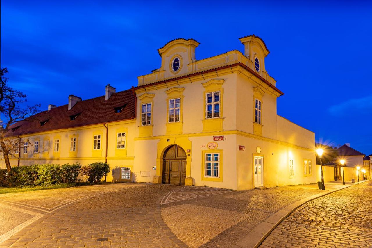 Loreta Hotel