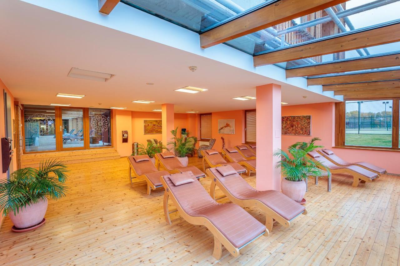 Park Congress & Wellness 4* Prague