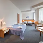 Ea Hotel Populus