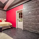 Metronom Apartment By Ruterra