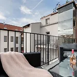 Andel Design Duplex, Ac, Garage