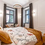 Emperor Castle View Suite