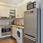 Cozy Studio In New Town By Prague Days
