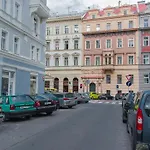 Plaská Apartment - Malá Strana