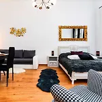 Kings Of Excellence Suite