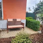 Bastien Studio Near Airport
