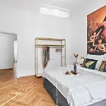 Old Town square appartment