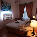 Room & Parking Assistance