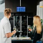 Courtyard By Marriott Prague Airport
