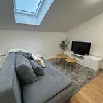 Modern Flat In Iconic Location