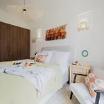 Prague Days - Boho One-Bedroom Apartment With Netflix In Vinohrady