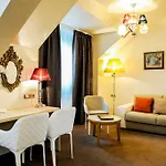Myo Hotel Mysterius