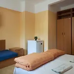 Roosevelt Hostel