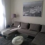 Domo Apartments